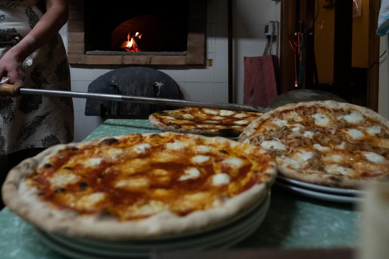 Locanda Genzianella Gargnano Bagian luar foto