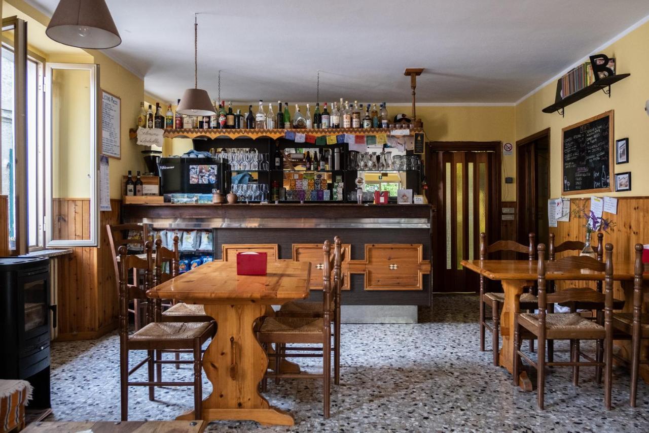 Locanda Genzianella Gargnano Bagian luar foto