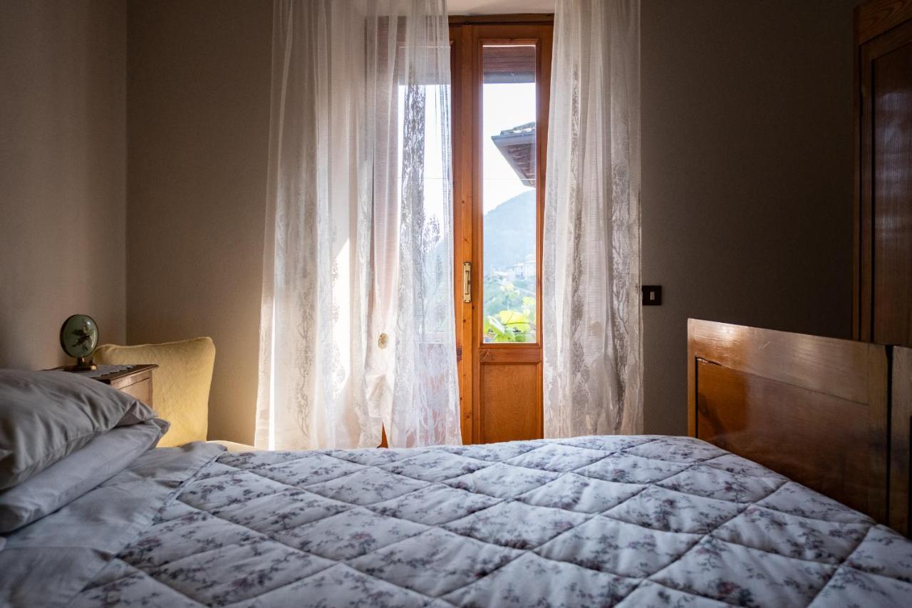 Locanda Genzianella Gargnano Bagian luar foto